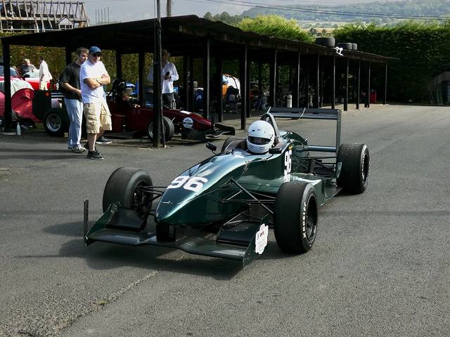 F1赛车进阶：突破瓶颈的几个关键（规则判罚视角）